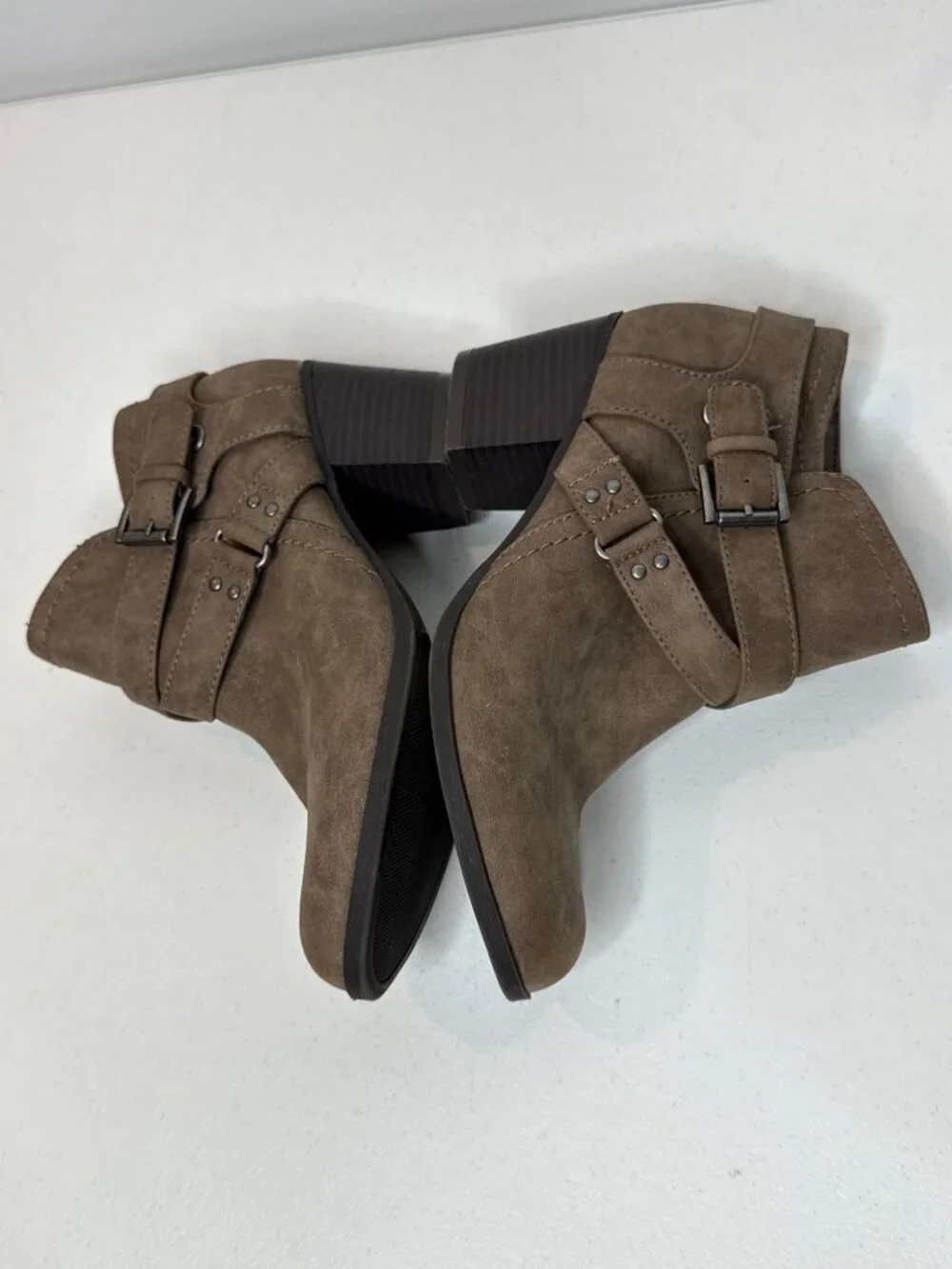 Indigo Rd Taupe Moto Buckle Ankle Booties Womens 7.5